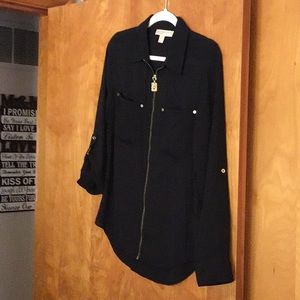 Michael Kors dressy black top. Color zipper gold